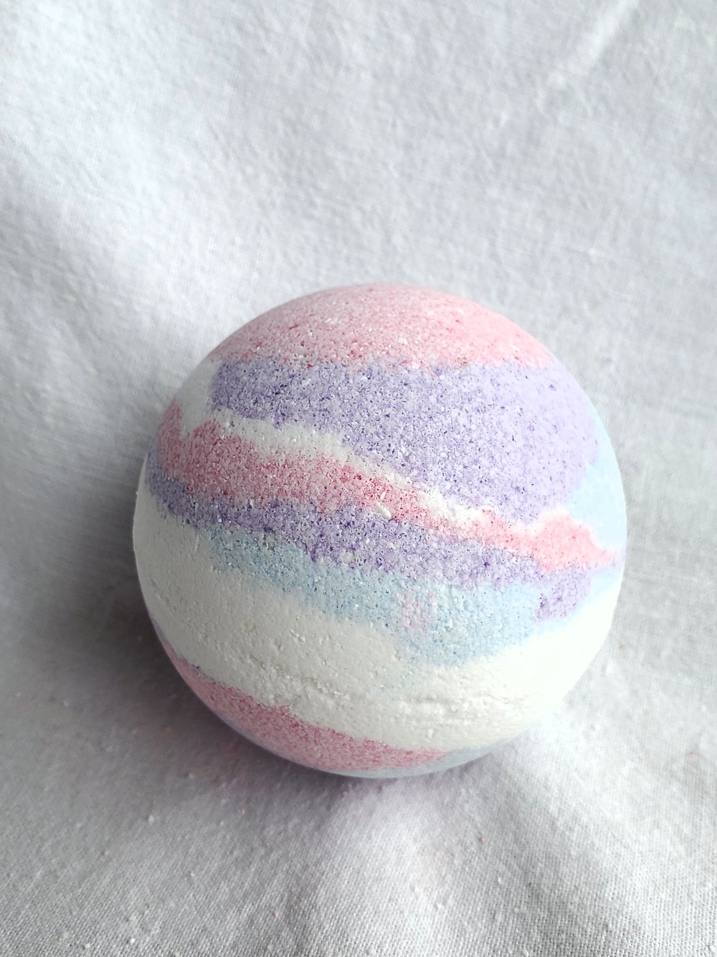 Black Raspberry Vanilla Bath Bomb